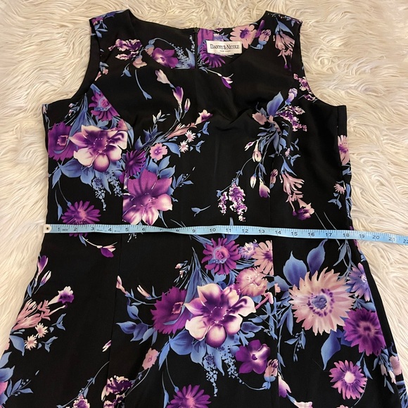 Vintage | Floral midi dress - Picture 7 of 13